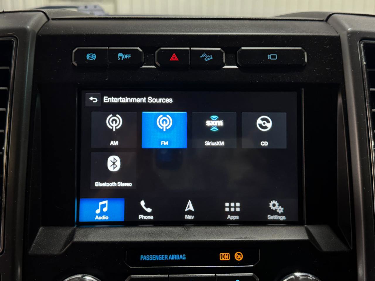 Used 2018 Ford F350 XLT w/ XLT Premium Package AWD/4WD image 18