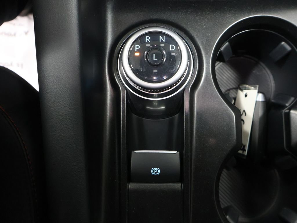 Used 2025 Ford Explorer ST-Line w/ ST-Line Street Pack image 33