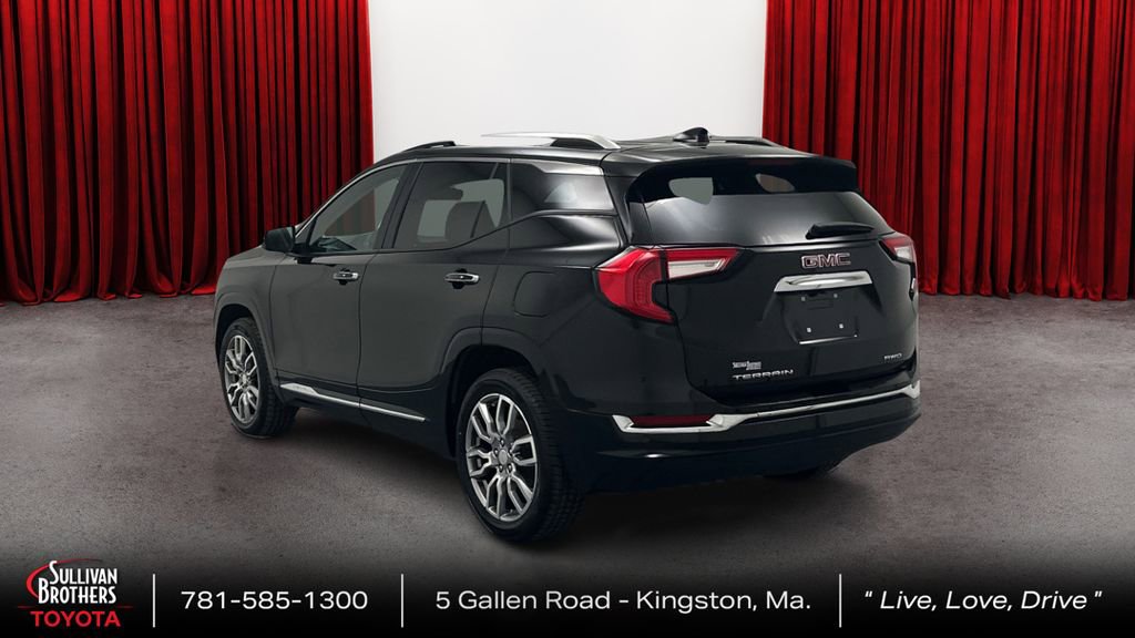 Used 2023 GMC Terrain Denali image 7
