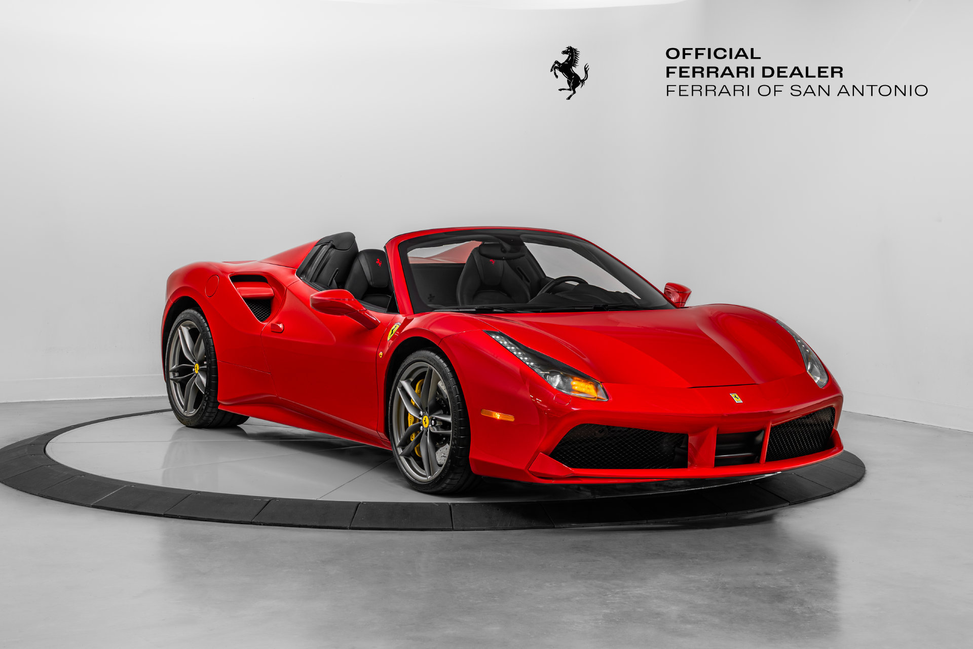 Certified 2018 Ferrari 488 Spider RWD image 1