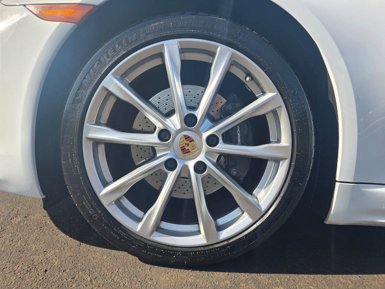 Used 2017 Porsche 718 Boxster RWD image 25
