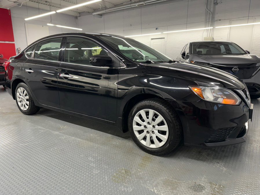 Used 2017 Nissan Sentra S image 5
