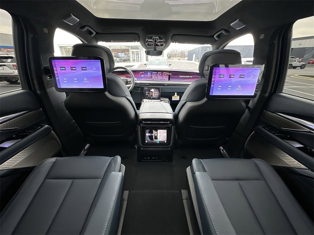 New 2025 Cadillac Escalade IQ Sport 2 image 29