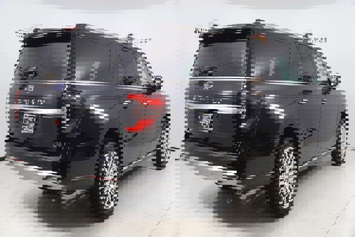 Used 2024 Ford Expedition Max Platinum AWD/4WD image 3