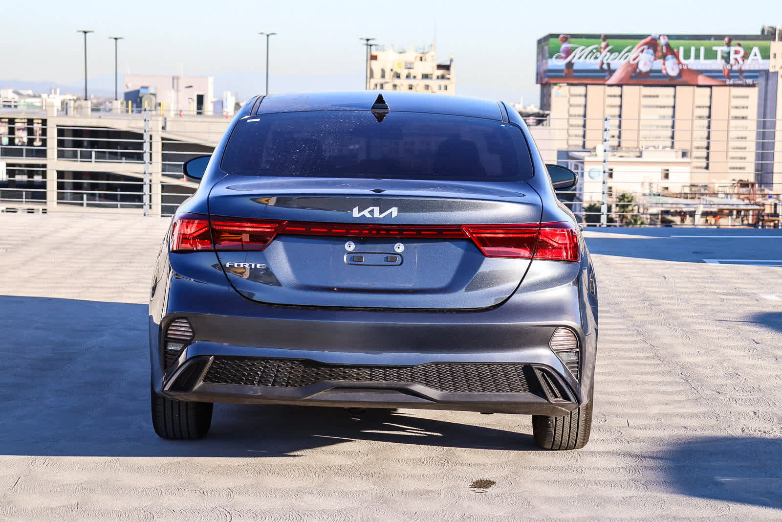 Used 2022 Kia Forte LXS image 5