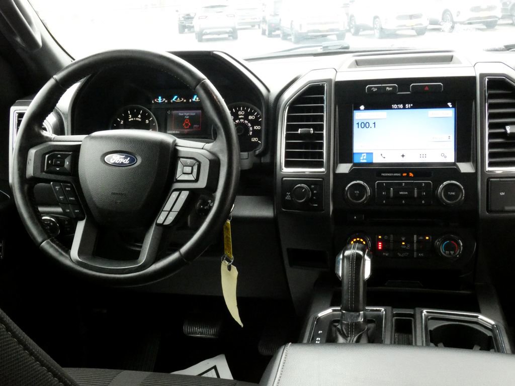 Used 2017 Ford F150 XLT w/ Equipment Group 302A Luxury image 10