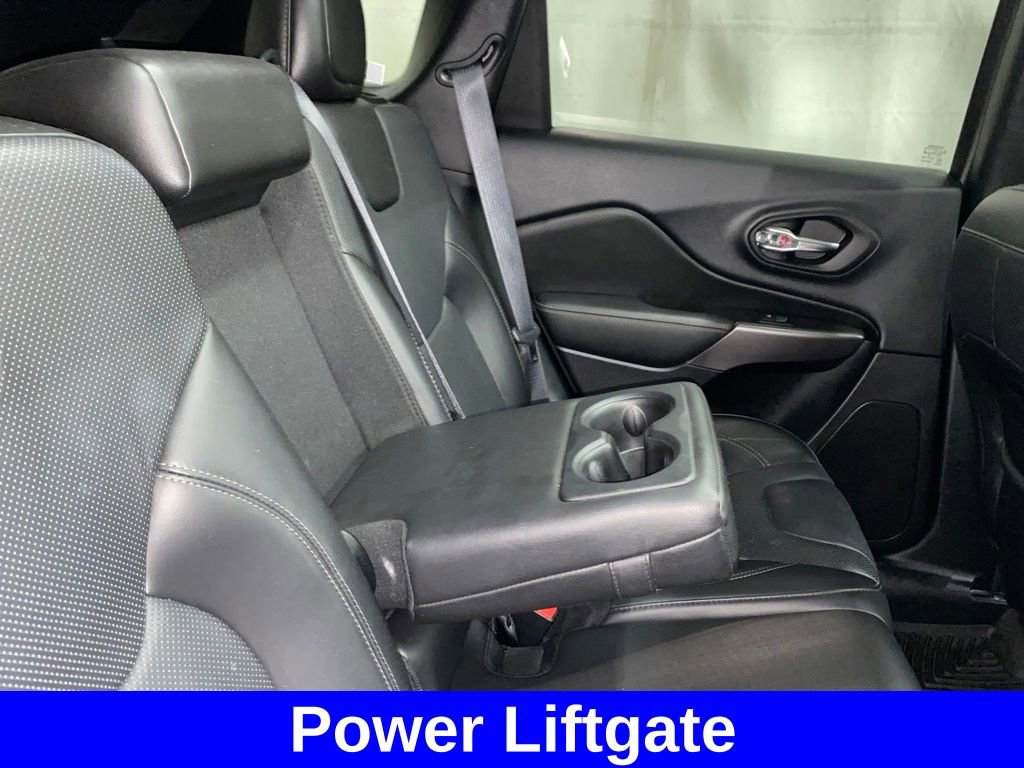Used 2019 Jeep Cherokee Limited w/ Trailer Tow Group image 15