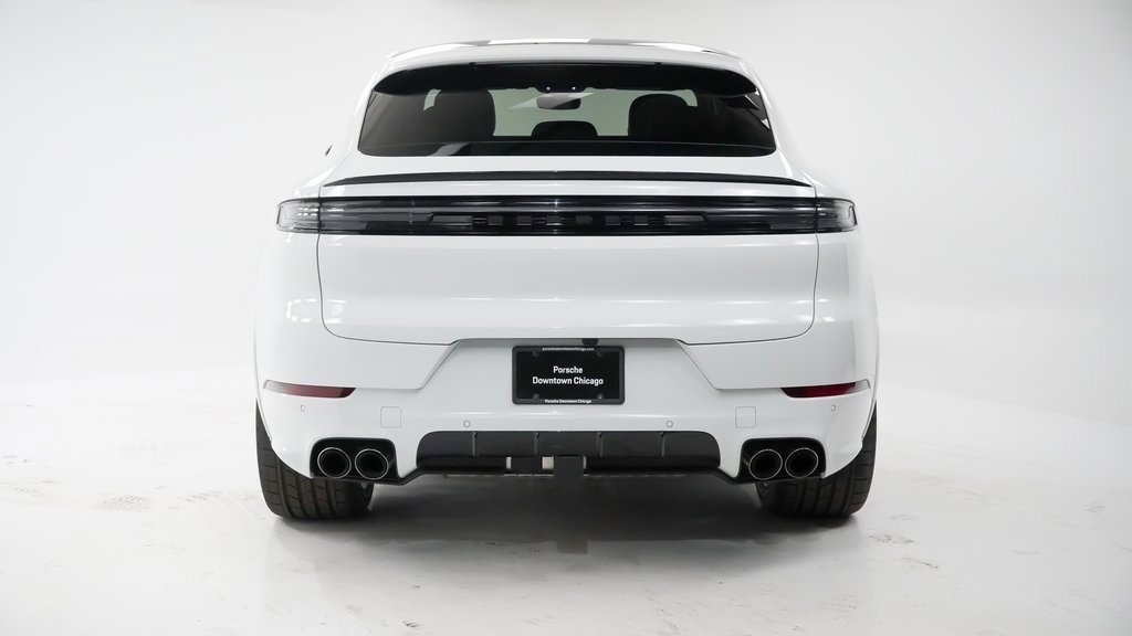 New 2025 Porsche Cayenne Coupe image 11