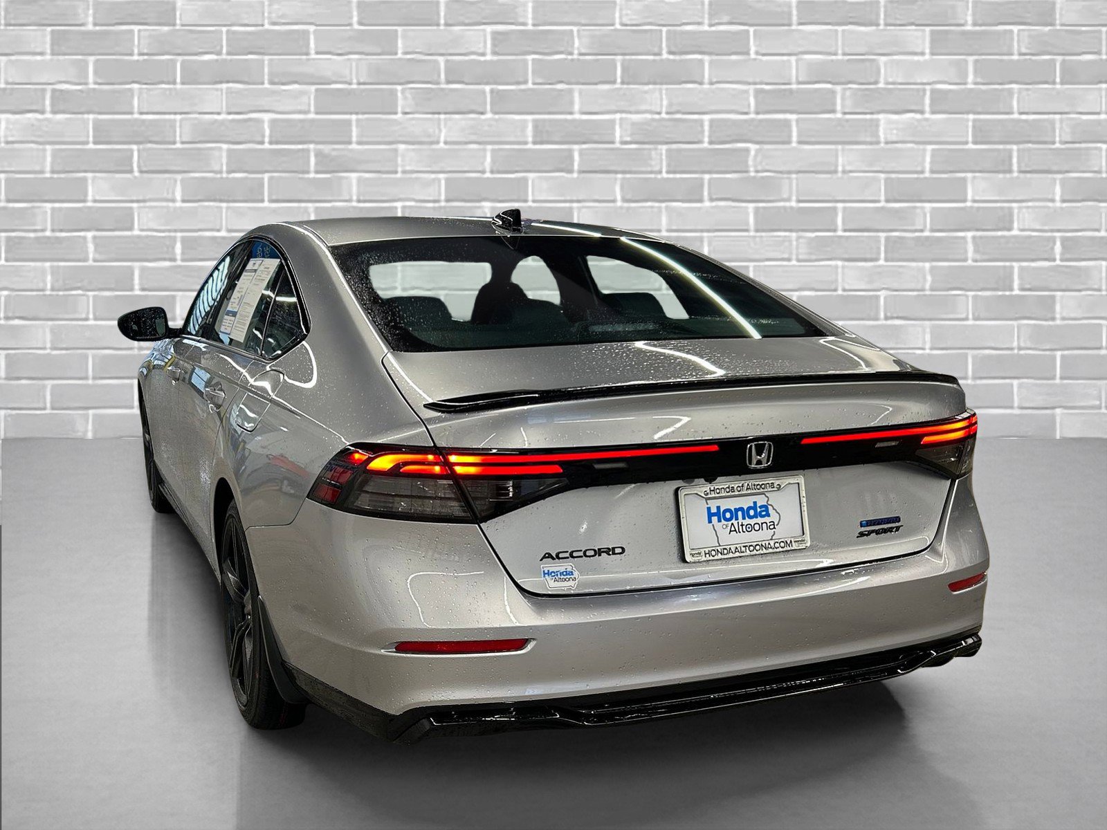 Used 2026 Honda Accord Sport image 3