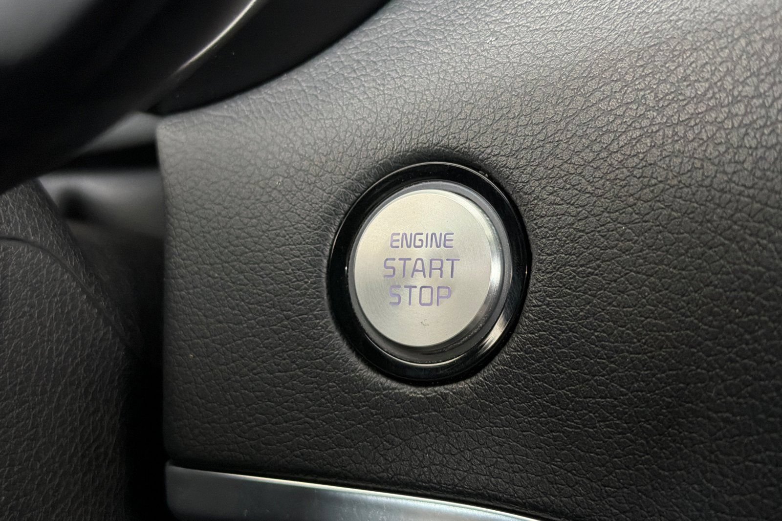 Used 2019 Kia Stinger GT RWD image 24