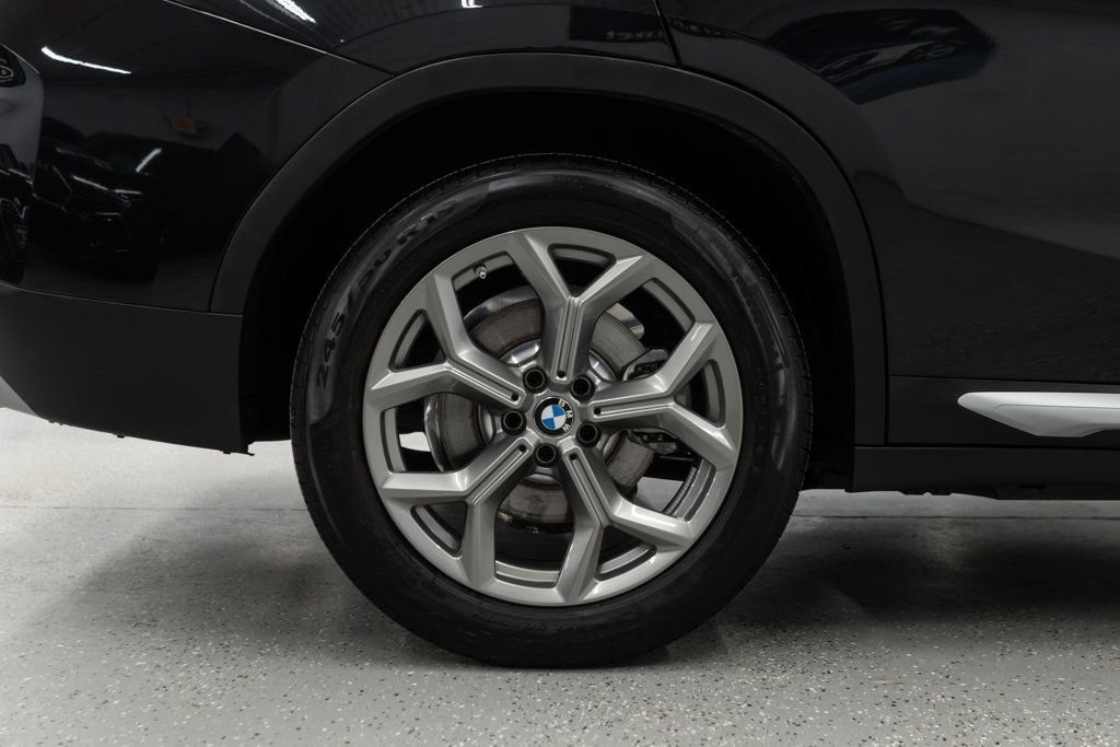 Used 2025 BMW X4 xDrive30i image 39