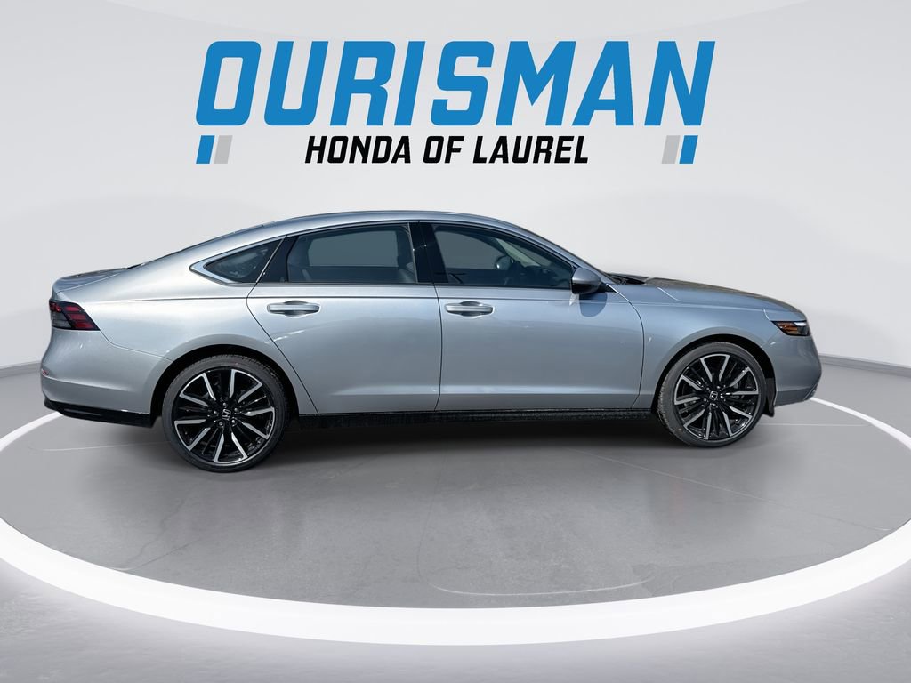 New 2026 Honda Accord Touring image 9