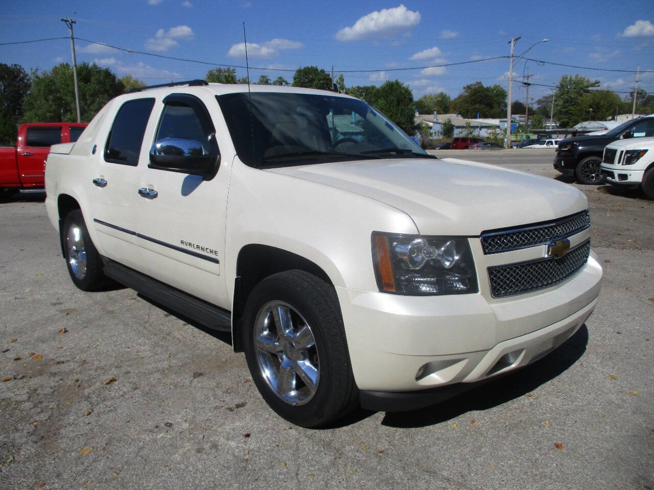Used 2013 Chevrolet Avalanche LTZ