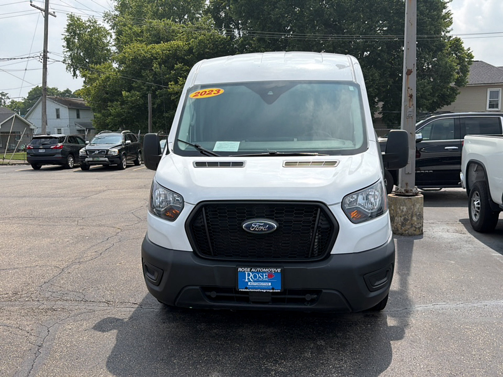 Used 2023 Ford Transit 250 Medium Roof AWD image 2