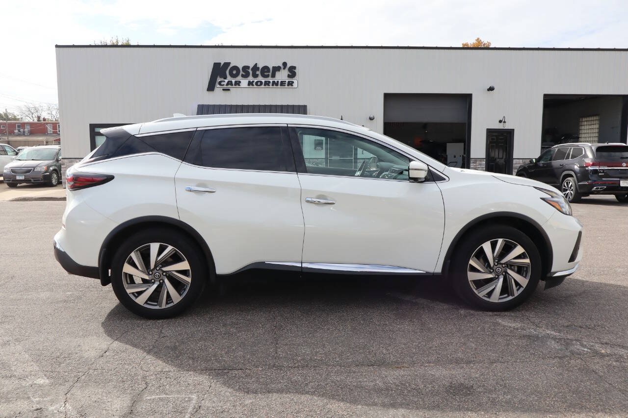 Used 2020 Nissan Murano SL w/ Moonroof Package AWD/4WD image 3