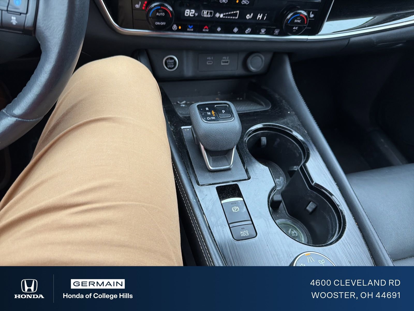 Used 2023 Nissan Rogue SL w/ SL Premium Package image 24