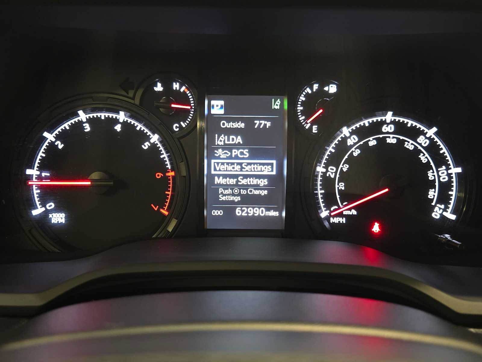 Certified 2022 Toyota 4Runner SR5 AWD/4WD image 12