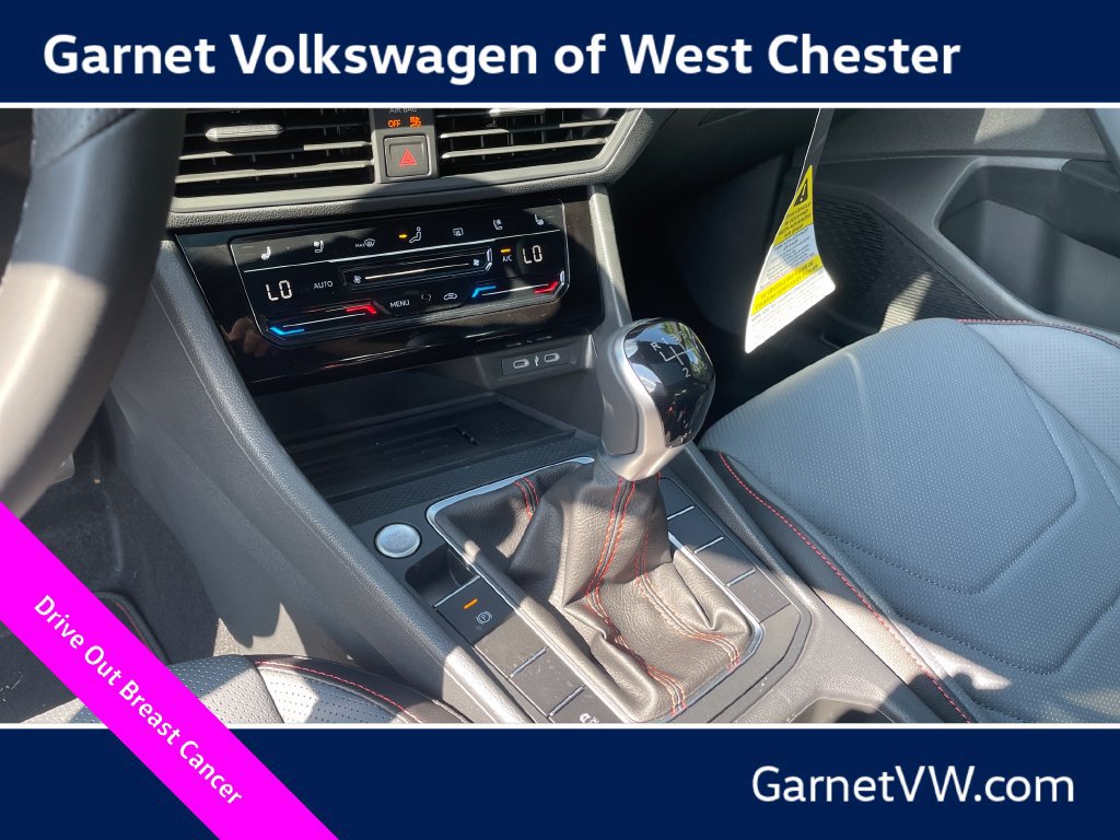 New 2026 Volkswagen Jetta GLI Autobahn FWD image 22