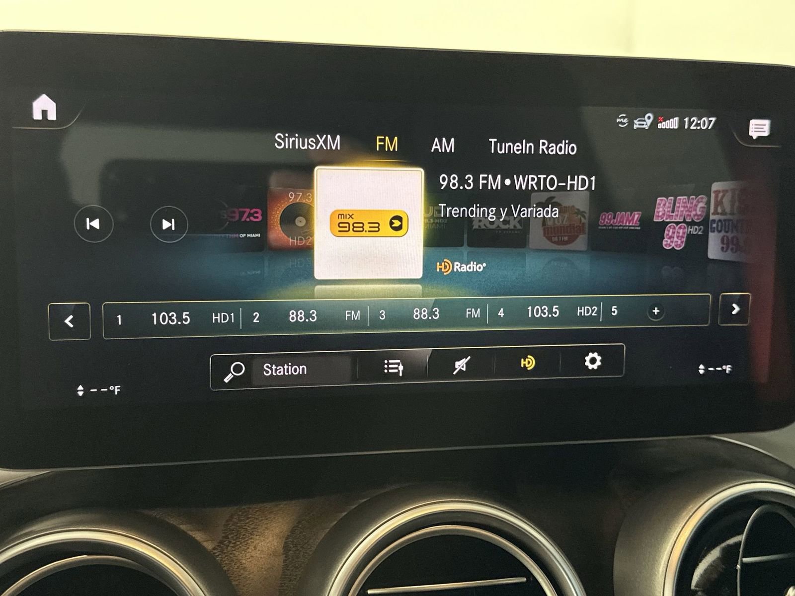 Used 2021 Mercedes-Benz GLC 43 AMG 4MATIC image 16