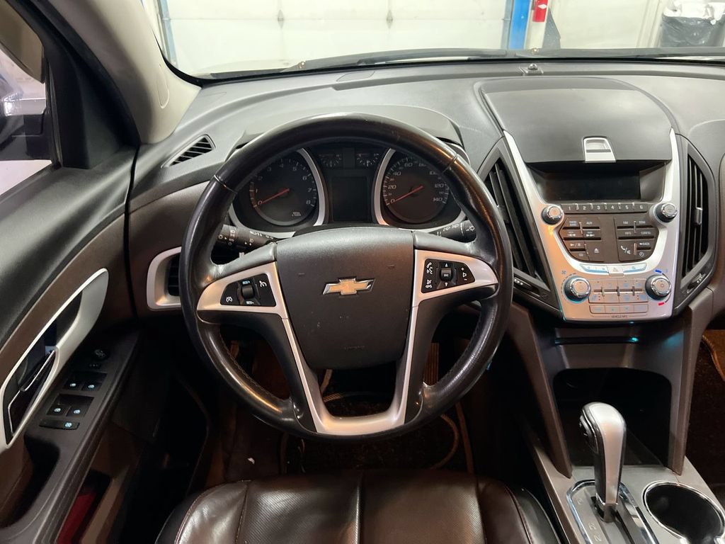 Used 2010 Chevrolet Equinox LTZ AWD/4WD image 11