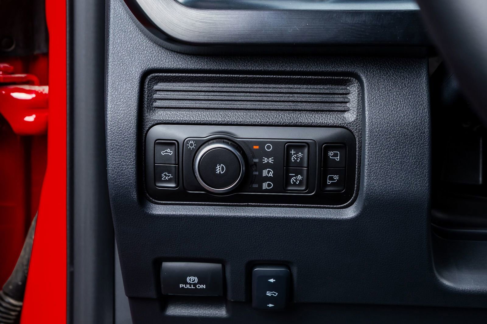 Used 2026 Ford F350 Lariat w/ Lariat Premium Package image 22