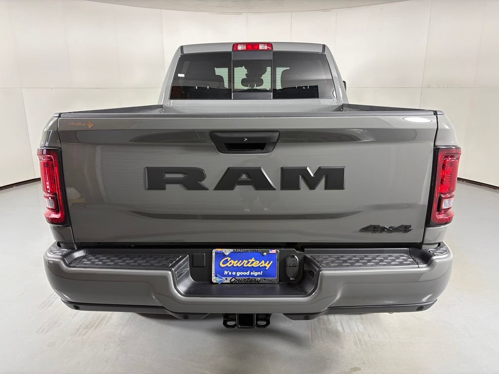 New 2026 RAM 2500 Laramie AWD/4WD image 7