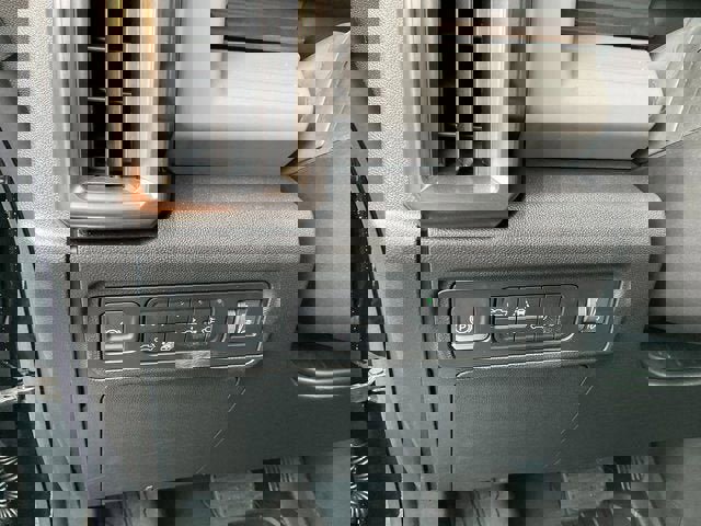 New 2025 GMC Hummer EV 2X image 6