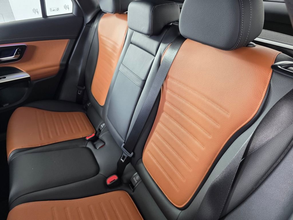 New 2026 Mercedes-Benz GLC 43 AMG 4MATIC image 13