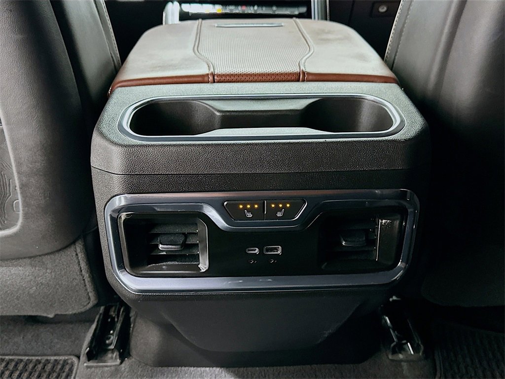 Used 2024 GMC Sierra 2500 Denali Ultimate image 27