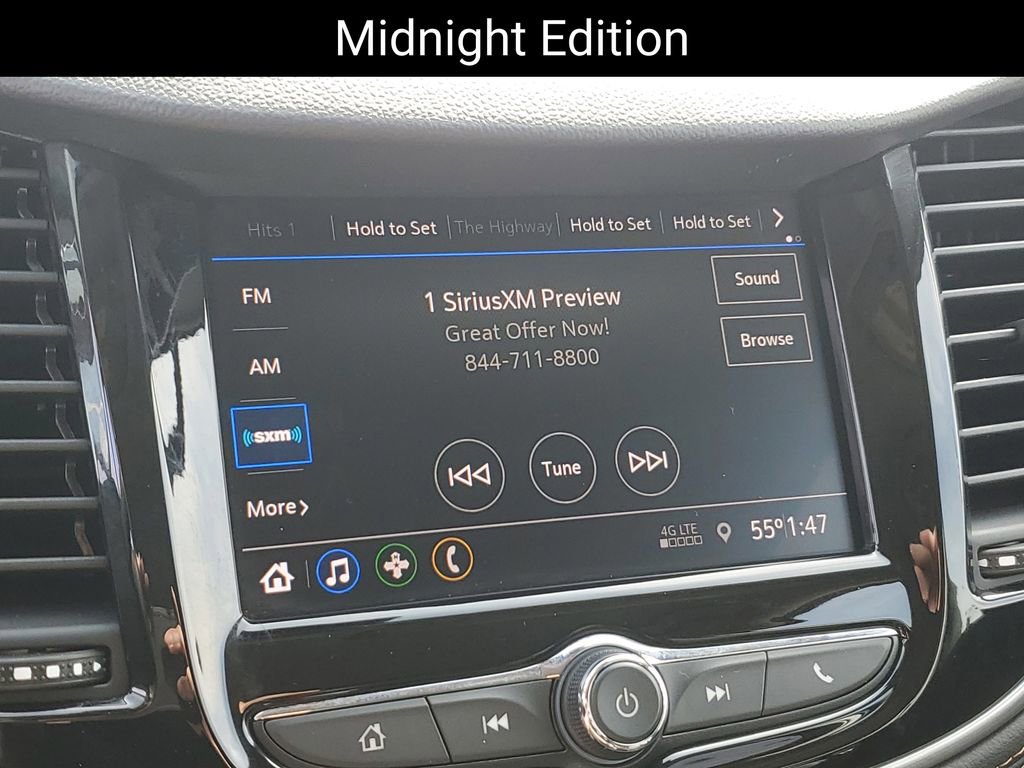 Certified 2022 Chevrolet Trax LT w/ Driver Confidence Package image 14