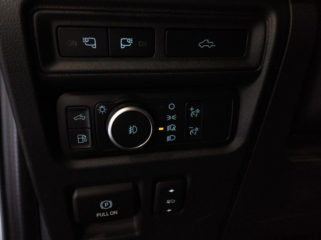 Used 2021 Ford F150 Lariat w/ Equipment Group 502A High image 17