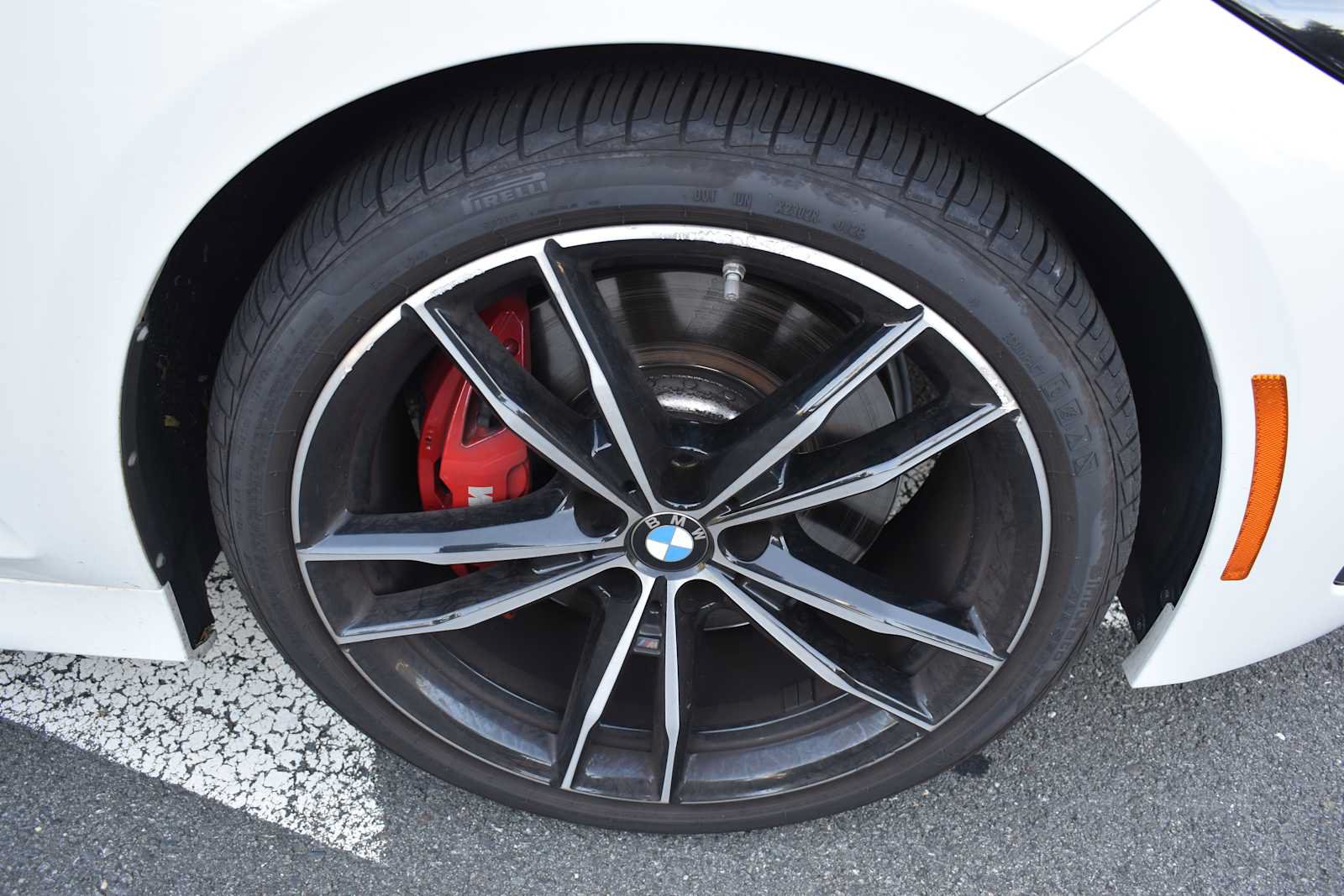 Used 2023 BMW 330i xDrive Sedan w/ M Sport Package AWD/4WD image 16