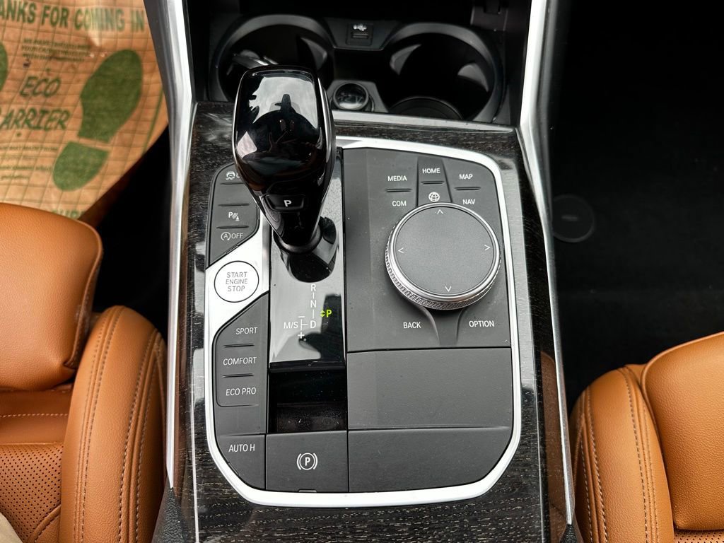 Used 2022 BMW 330i Sedan w/ Premium Package 2 image 24