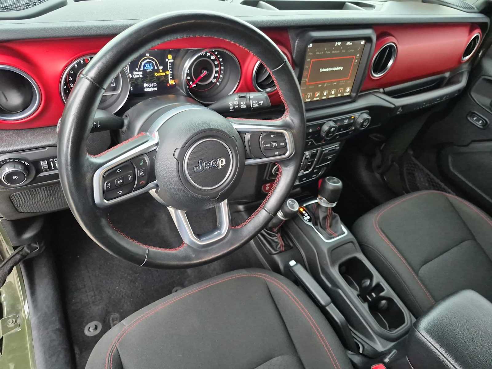 Used 2020 Jeep Wrangler Unlimited Rubicon AWD/4WD image 2