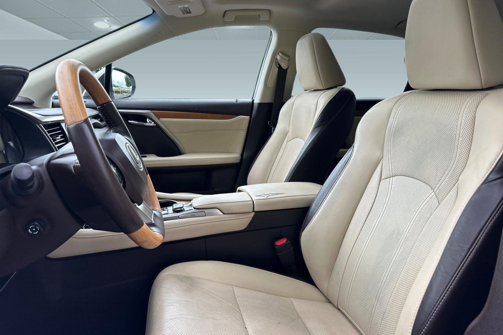 Used 2019 Lexus RX 450h AWD w/ Navigation Package image 5