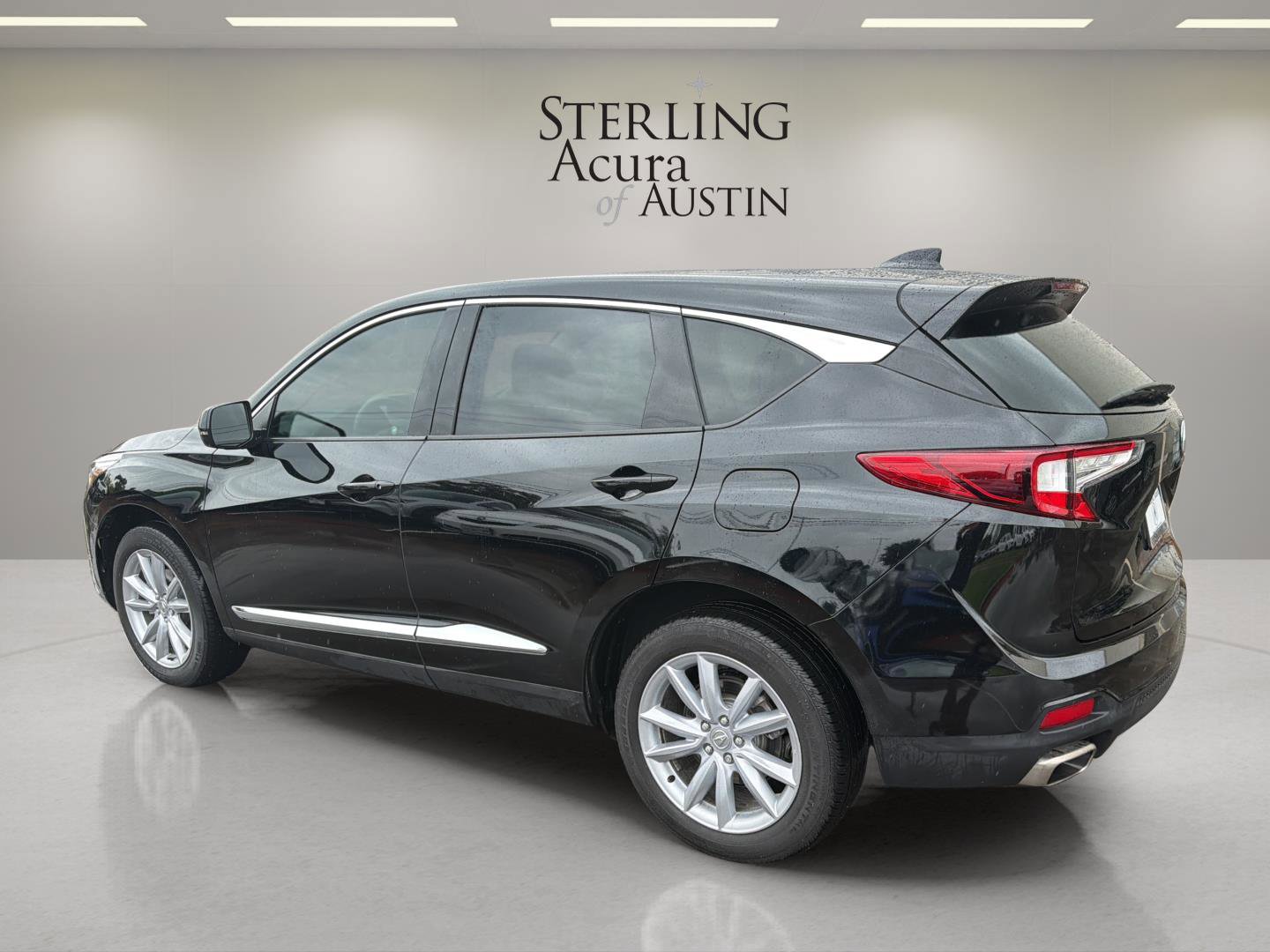 Used 2024 Acura RDX SH-AWD image 7