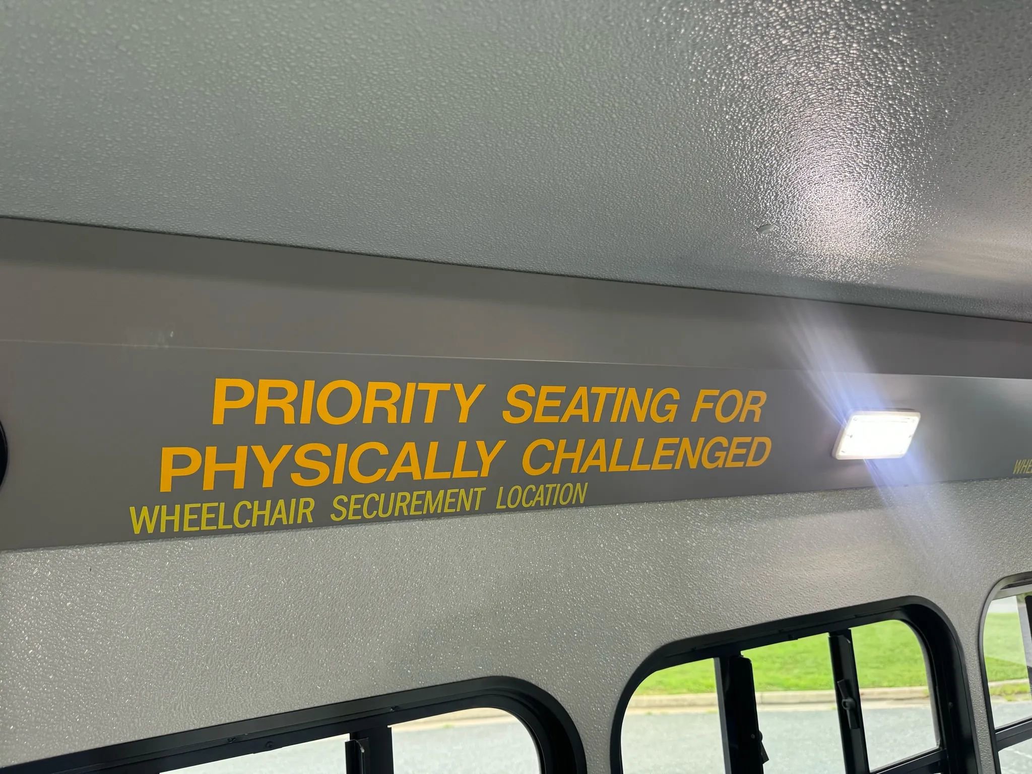 Used 2015 Ford E-450 and Econoline 450 Super Duty w/ Shuttle Bus Prep Package RWD image 21