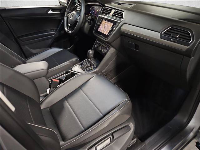 Used 2021 Volkswagen Tiguan SEL FWD image 23
