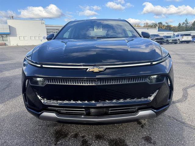 New 2026 Chevrolet Equinox EV LT w/ Convenience Package II image 2