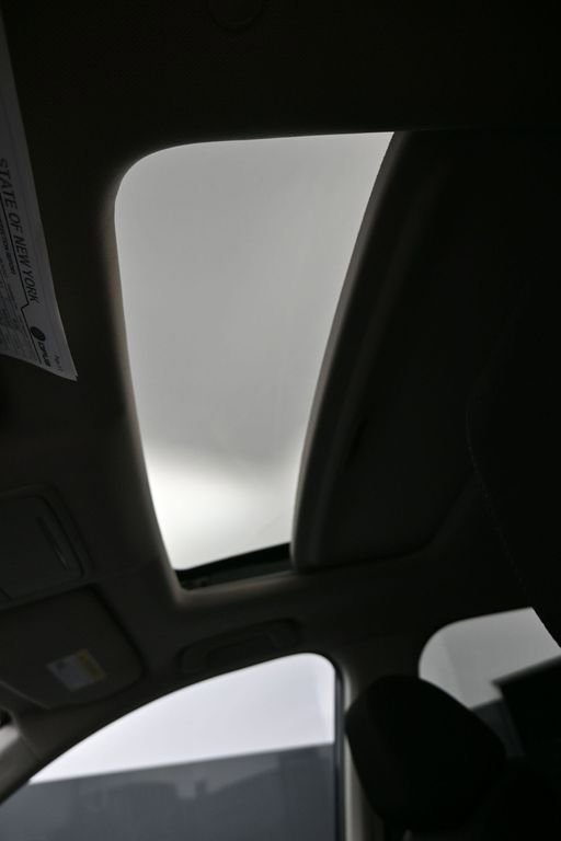 Certified 2023 Honda CR-V EX image 18