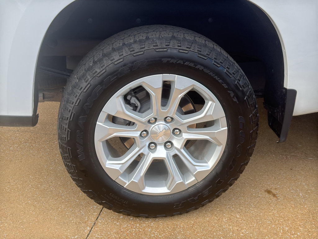 Used 2024 Chevrolet Silverado 1500 LTZ w/ LTZ Convenience Package II image 6