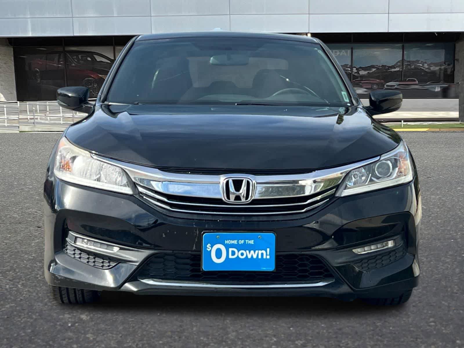 Used 2017 Honda Accord Sport image 11