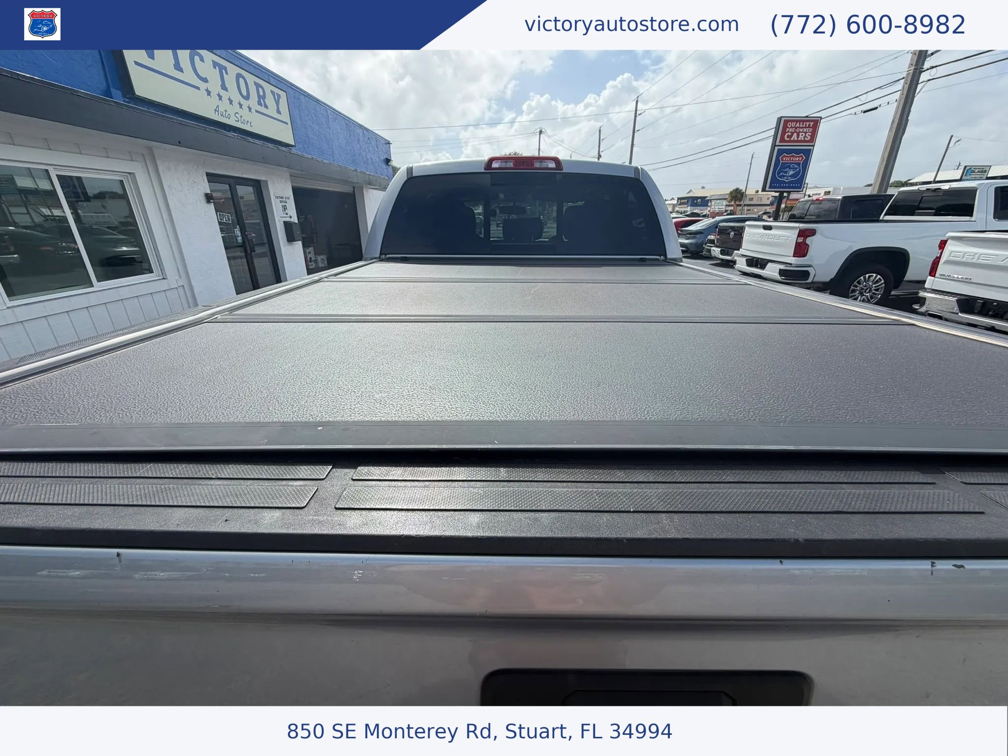 Used 2017 Toyota Tundra SR5 w/ SR5 Upgrade Package AWD/4WD image 18