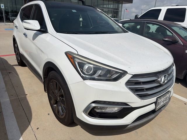 Used 2018 Hyundai Santa Fe Sport FWD image 2
