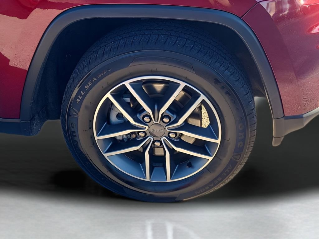 Used 2021 Jeep Grand Cherokee Limited w/ Luxury Group II image 17