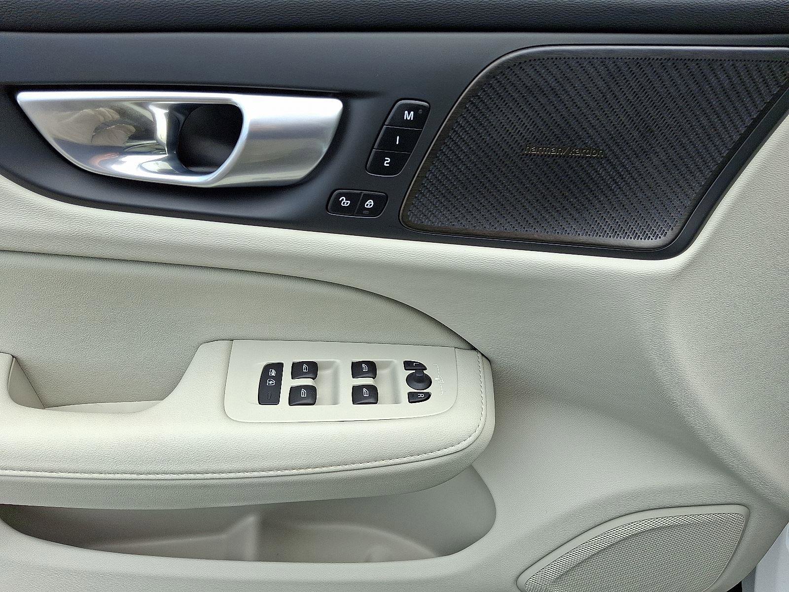 Certified 2024 Volvo V60 B5 Cross Country Plus w/ Protection Package Premier image 12