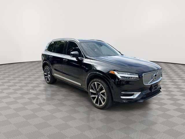 Used 2024 Volvo XC90 B5 Plus image 2