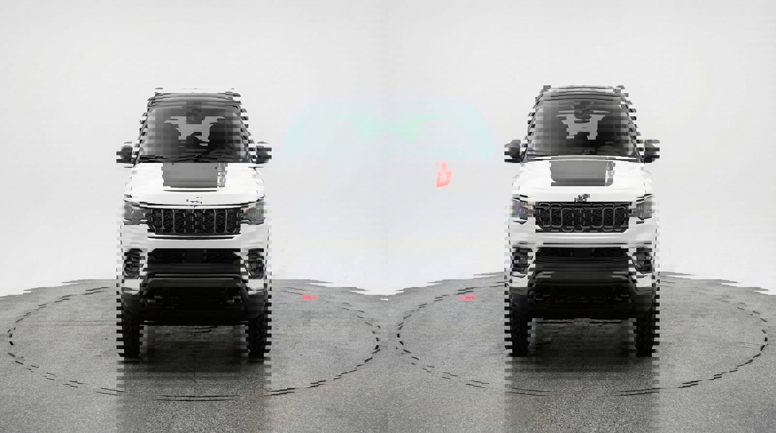 Used 2025 Jeep Compass Trailhawk image 2