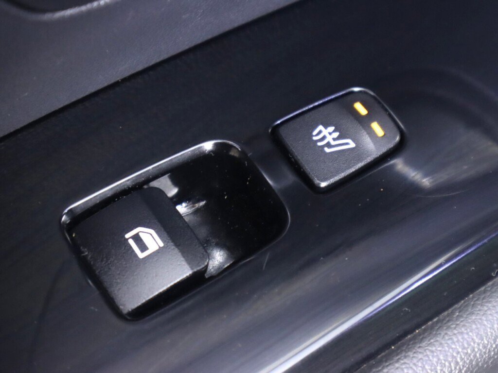 Used 2022 Hyundai Tucson Limited AWD/4WD image 38