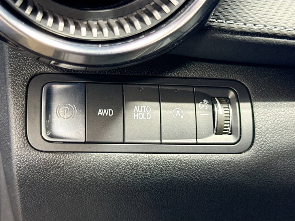 Used 2026 Chevrolet Equinox LT w/ Convenience Package II AWD/4WD image 10